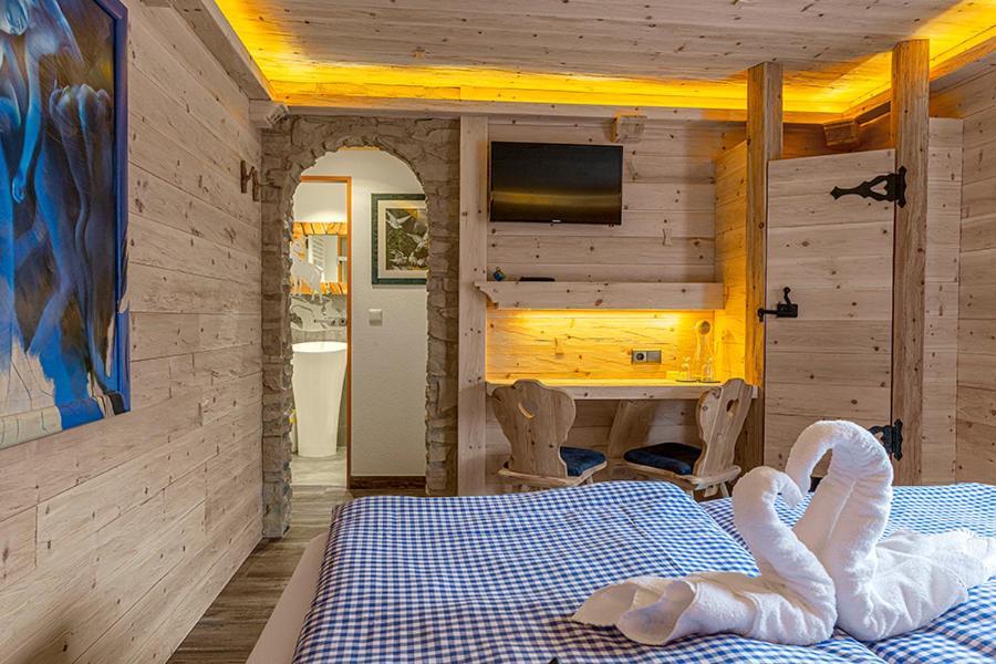 Hotel Almhotel Gruensteinblick 4*